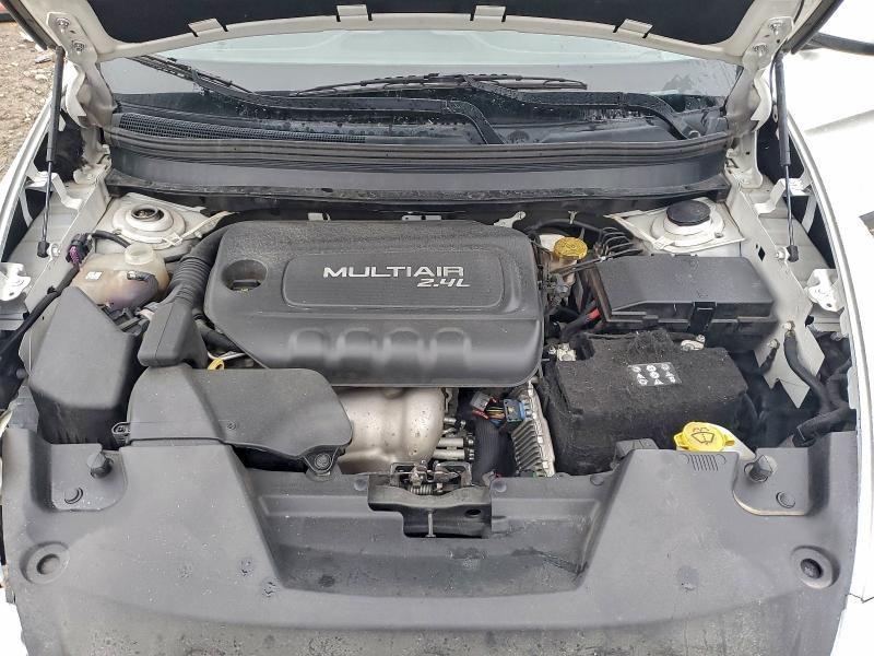 1C4PJLCB3JD538342 - 2018 JEEP CHEROKEE LATITUDE 白色 照片 12