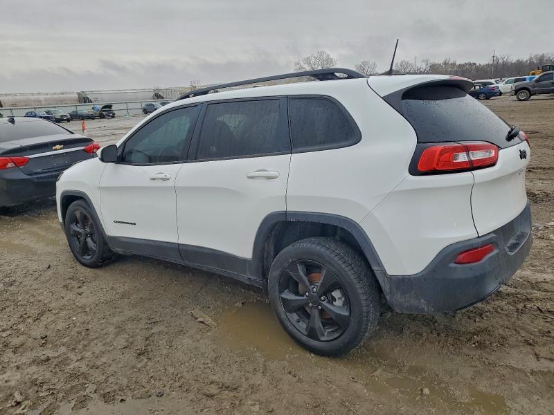 1C4PJLCB3JD538342 - 2018 JEEP CHEROKEE LATITUDE 白色 照片 2
