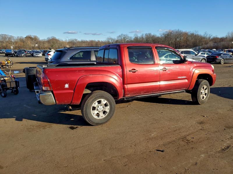 5TELU42N67Z386340 - 2007 TOYOTA TACOMA DOUBLE CAB RED photo 3