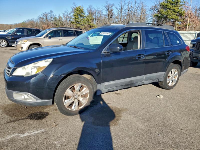 2010 SUBARU OUTBACK 3.6R PREMIUM, null