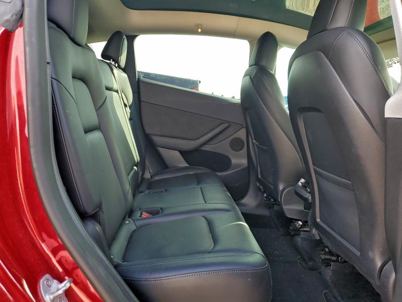 7SAYGDEFXNF520639 - 2022 TESLA MODEL Y 红色 照片 11