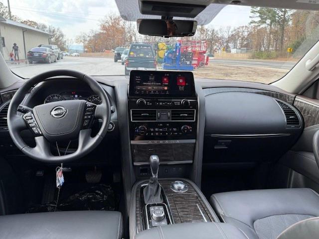 JN8AY2CD6R9708158 - 2024 NISSAN ARMADA PLATINUM Boz foto 6