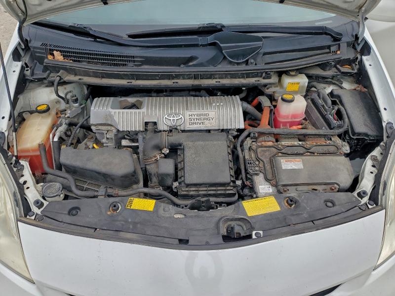 JTDKN3DU2D1687040 - 2013 TOYOTA PRIUS Blanc photo 11