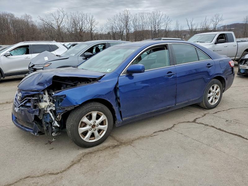 2011 TOYOTA CAMRY BASE, 