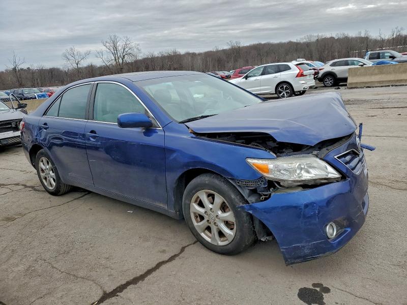 4T1BF3EK3BU634297 - 2011 TOYOTA CAMRY BASE BLUE photo 4