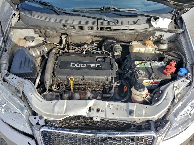 KL1TD66E29B668561 - 2009 CHEVROLET AVEO LS Argent photo 11