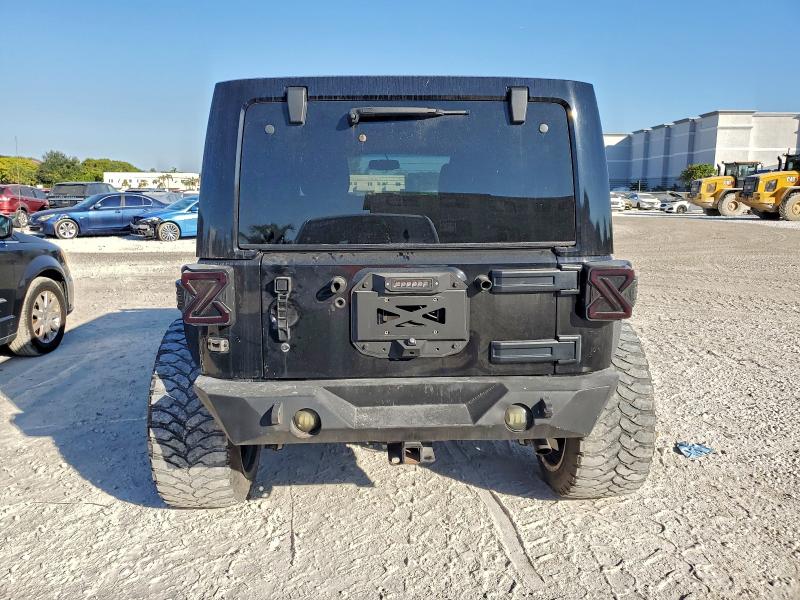 1C4BJWDG7GL150065 - 2016 JEEP WRANGLER U SPORT 黑色 照片 6