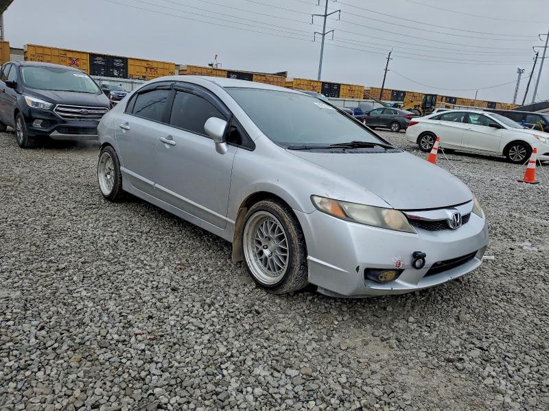 19XFA1F57BE038044 - 2011 HONDA CIVIC LX SILVER photo 4