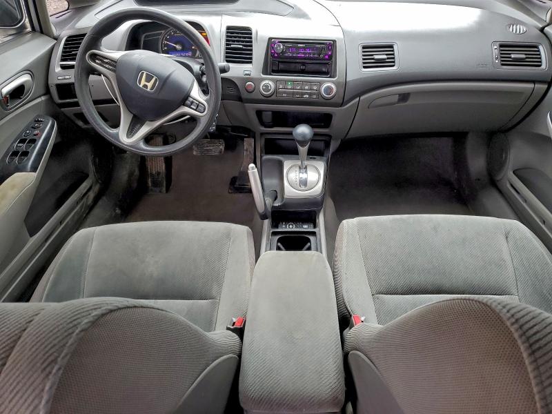 19XFA1F57BE038044 - 2011 HONDA CIVIC LX SILVER photo 8