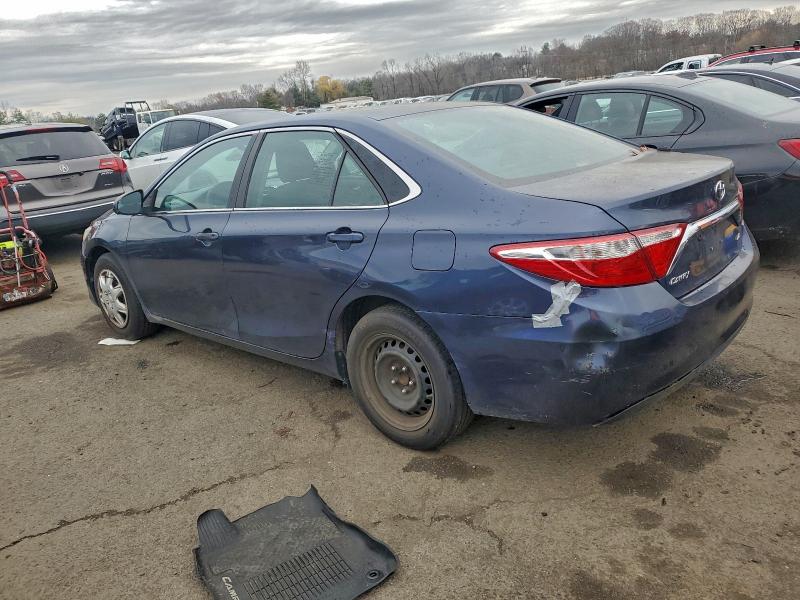 4T4BF1FK6GR569235 - 2016 TOYOTA CAMRY LE BLUE photo 2