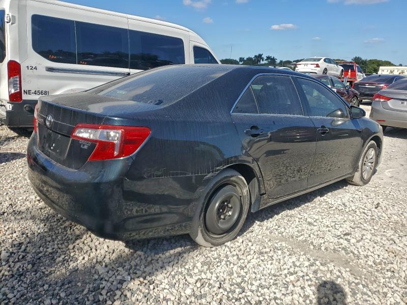 4T4BF1FK4CR256775 - 2012 TOYOTA CAMRY BASE BLACK photo 3