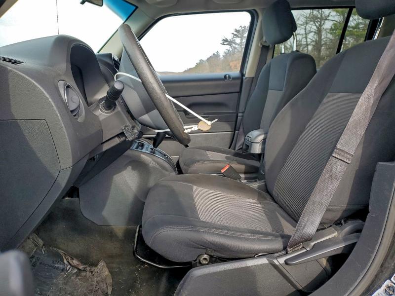 1C4NJPBA4ED853180 - 2014 JEEP PATRIOT SPORT BLACK photo 7