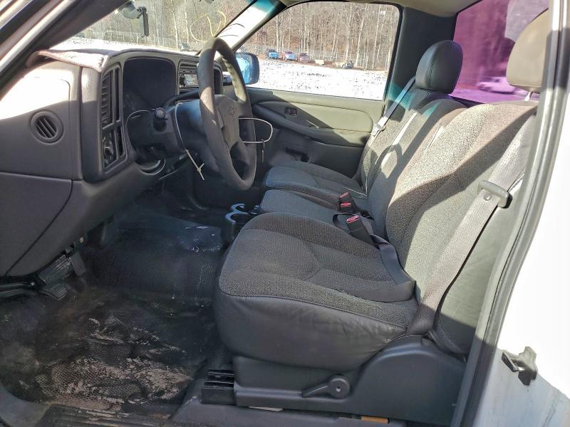 1GCEC14VX3Z311234 - 2003 CHEVROLET SILVERADO C1500 白色 照片 7