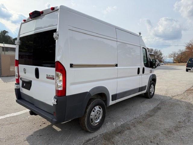 3C6TRVCG2JE100738 - 2018 RAM PROMASTER 2500 HIGH أبيض صورة 3