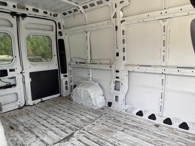 3C6TRVCG2JE100738 - 2018 RAM PROMASTER 2500 HIGH أبيض صورة 5