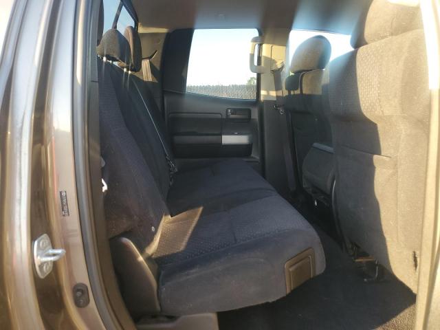 5TFRV54117X014161 - 2007 TOYOTA TUNDRA DOUBLE CAB SR5 GRAY photo 10