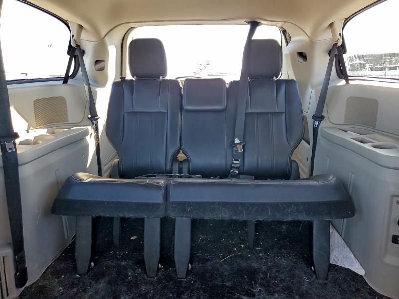 2C4RC1BGXCR423449 - 2012 CHRYSLER TOWN & COU TOURING SILVER photo 10