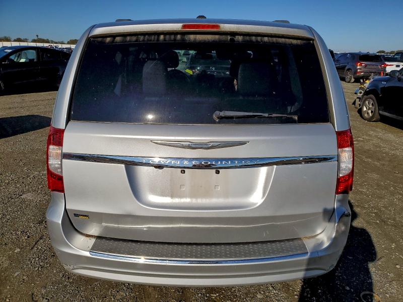 2C4RC1BGXCR423449 - 2012 CHRYSLER TOWN & COU TOURING SILVER photo 6