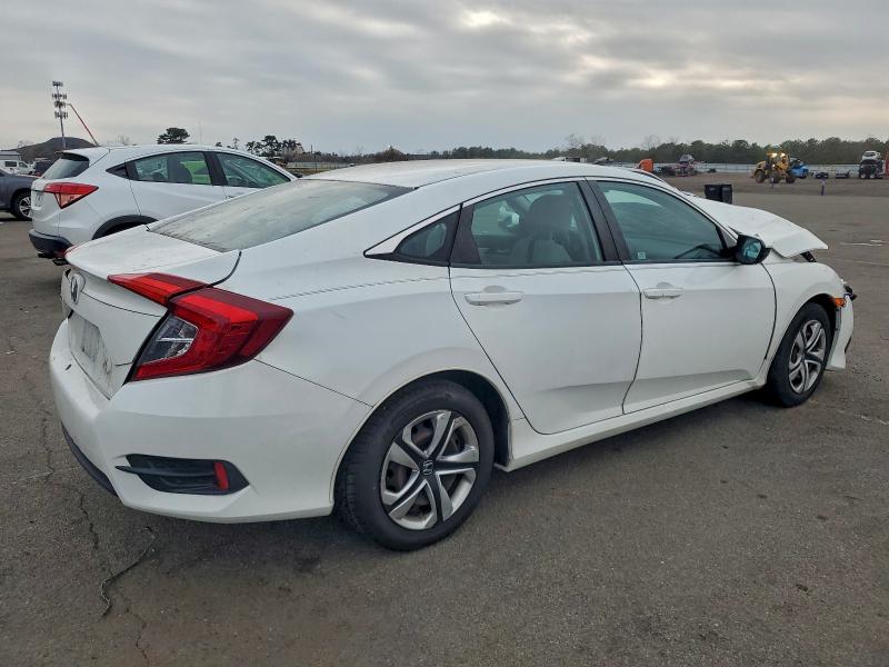 19XFC2F52JE042274 - 2018 HONDA CIVIC LX WHITE photo 3