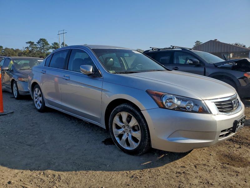 1HGCP26818A094270 - 2008 HONDA ACCORD EXL SILVER photo 4