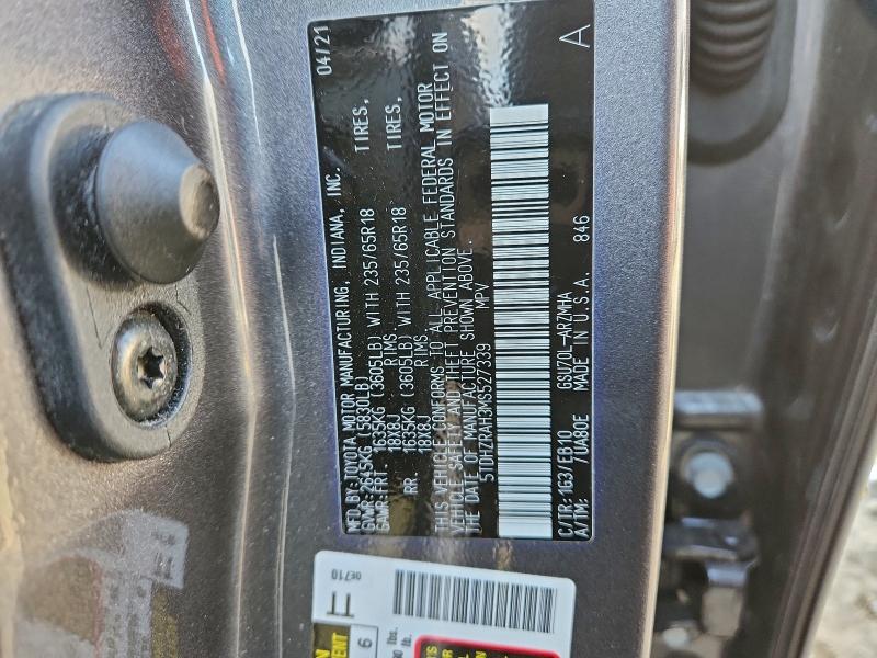 5TDHZRAH3MS527339 - 2021 TOYOTA HIGHLANDER XLE ნაცრისფერი ფოტო 13