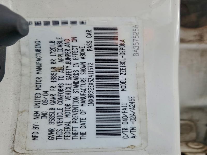 1NXBR32EX5Z411572 - 2005 TOYOTA COROLLA CE WHITE photo 12