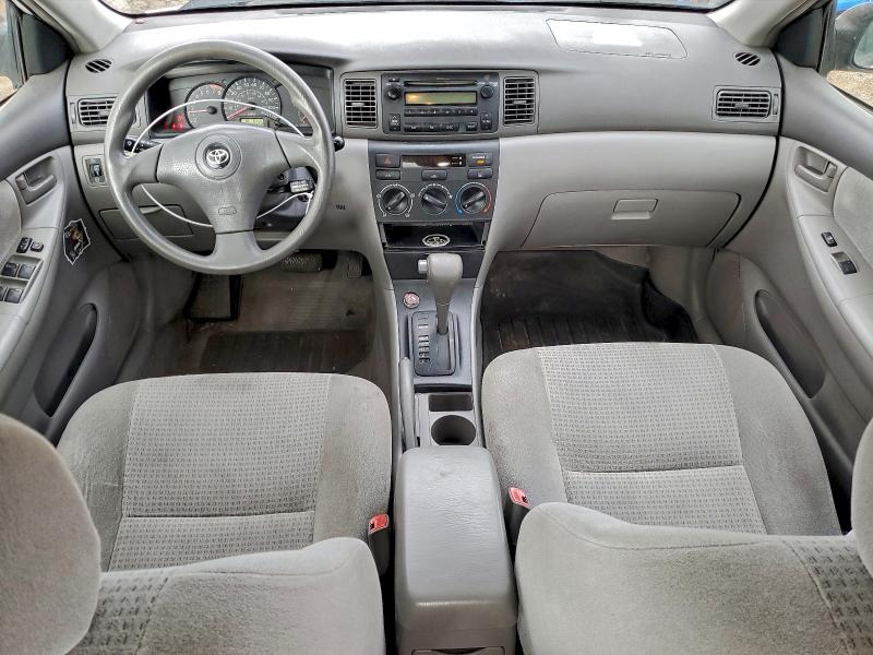 1NXBR32EX5Z411572 - 2005 TOYOTA COROLLA CE WHITE photo 8