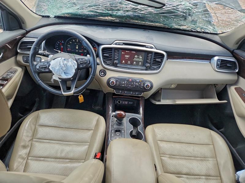 5XYPHDA19HG259193 - 2017 KIA SORENTO EX შავი ფოტო 8