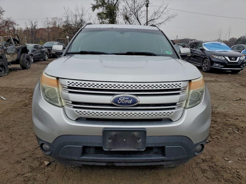 1FMHK8F81BGA26167 - 2011 FORD EXPLORER LIMITED Silber Foto 5