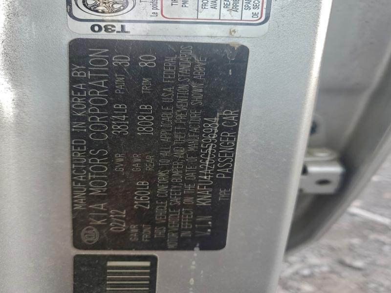 KNAFU4A26C5596984 - 2012 KIA FORTE EX GRAY photo 12