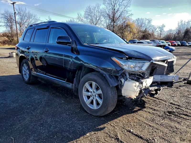 5TDBK3EHXDS238847 - 2013 TOYOTA HIGHLANDER BASE Szary zdjęcie 4
