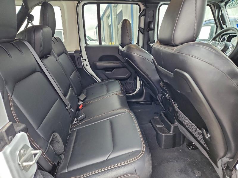 1C4PJXEN8RW120731 - 2024 JEEP WRANGLER SAHARA WHITE photo 10