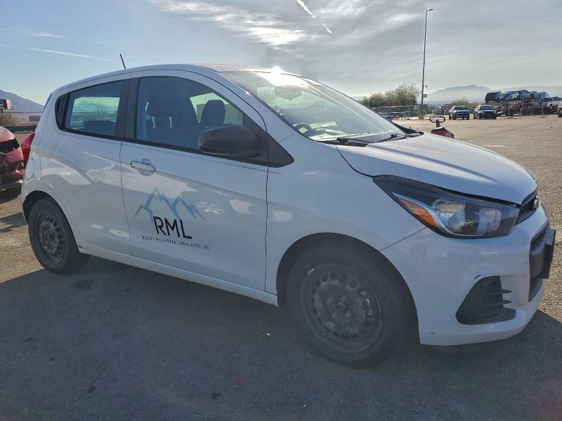 KL8CB6SA8JC474271 - 2018 CHEVROLET SPARK LS Biały zdjęcie 4