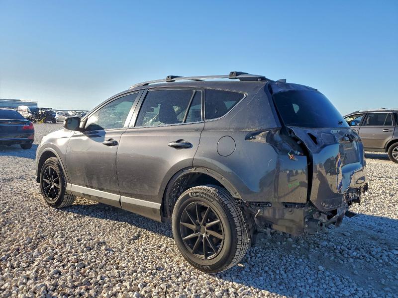 JTMZFREV2HJ700915 - 2017 TOYOTA RAV4 LE GRAY photo 2