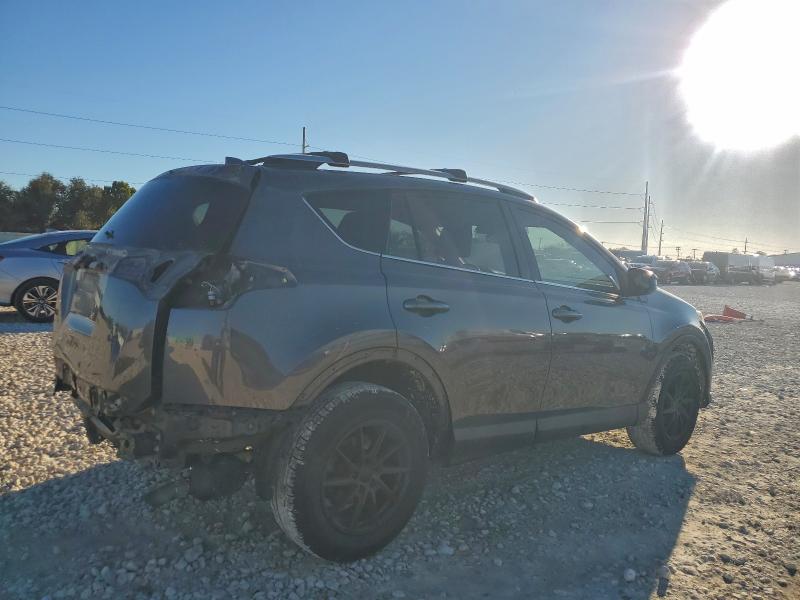 JTMZFREV2HJ700915 - 2017 TOYOTA RAV4 LE GRAY photo 3