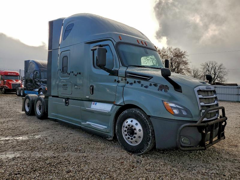 2019 FREIGHTLINER CASCADIA 1, 