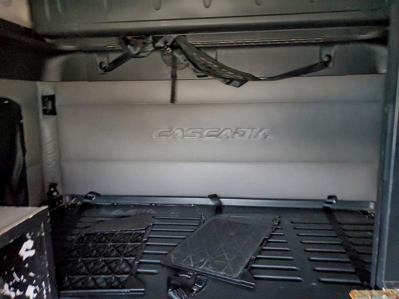 3AKJHHDR6KSHU6104 - 2019 FREIGHTLINER CASCADIA 1 TEAL photo 6