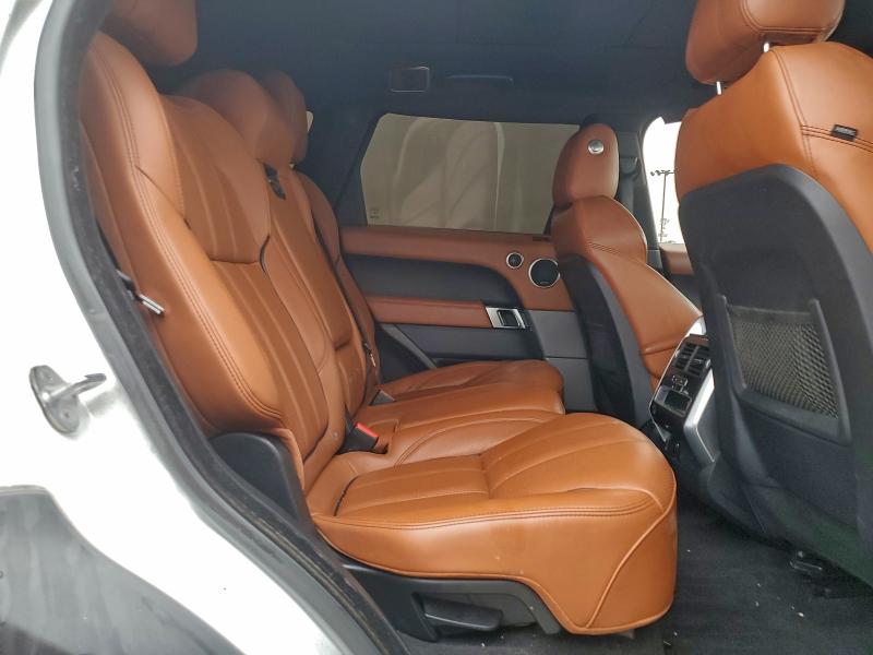 SALWR2VFXFA607995 - 2015 LAND ROVER RANGE ROVE HSE WHITE photo 11