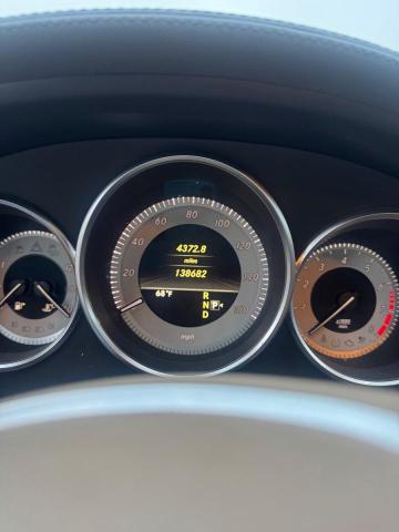 WDDLJ7DB4CA011280 - 2012 MERCEDES-BENZ CLS 550 白色 照片 8