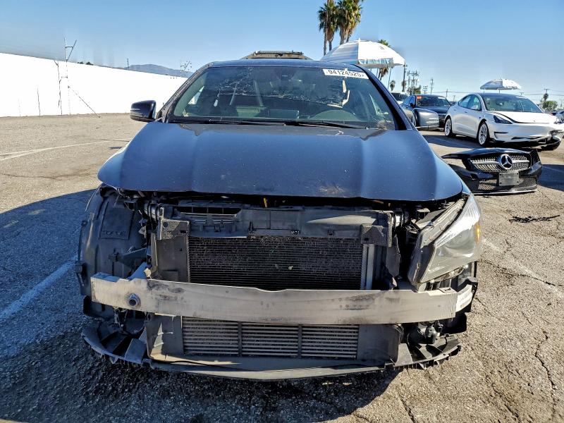 WDDSJ4EB8JN610083 - 2018 MERCEDES-BENZ CLA 250 Қара фото 5