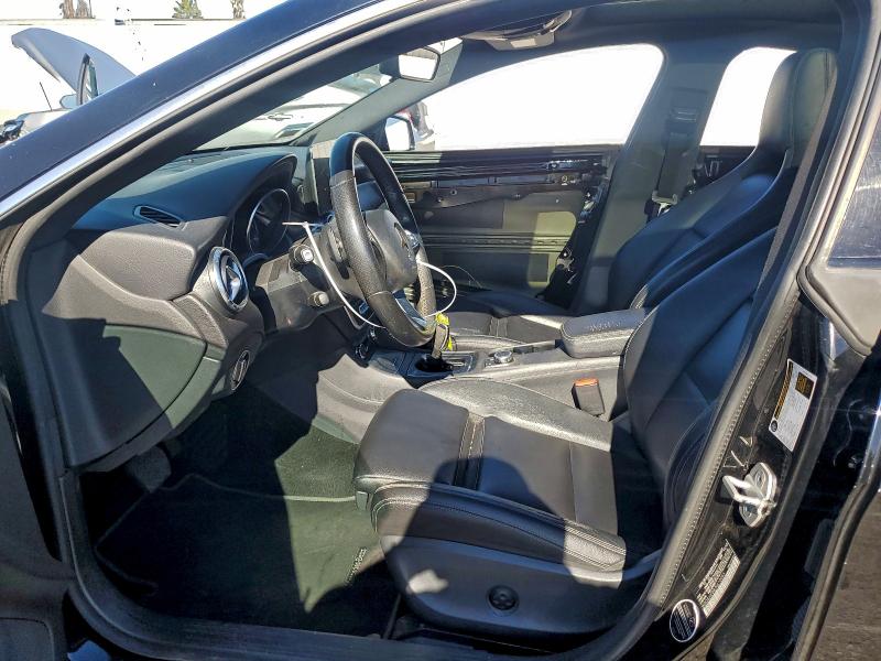 WDDSJ4EB8JN610083 - 2018 MERCEDES-BENZ CLA 250 Қара фото 7