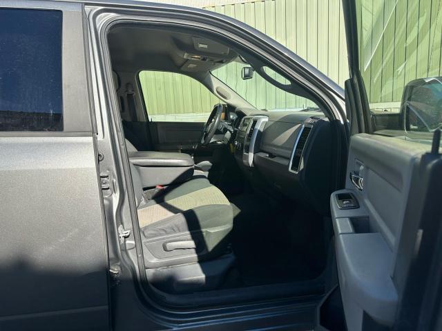 1C6RD7GT0CS219352 - 2012 DODGE RAM 1500 SLT 灰色 照片 5