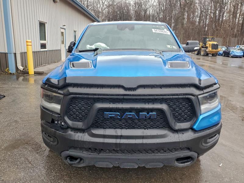 1C6SRFLT7NN320425 - 2022 RAM 1500 REBEL BLUE photo 5