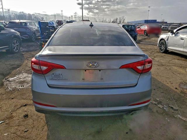 5NPE24AF6FH003085 - 2015 HYUNDAI SONATA SE 银色 照片 6