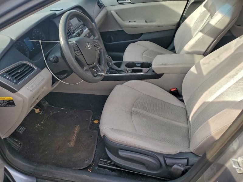 5NPE24AF6FH003085 - 2015 HYUNDAI SONATA SE 银色 照片 7