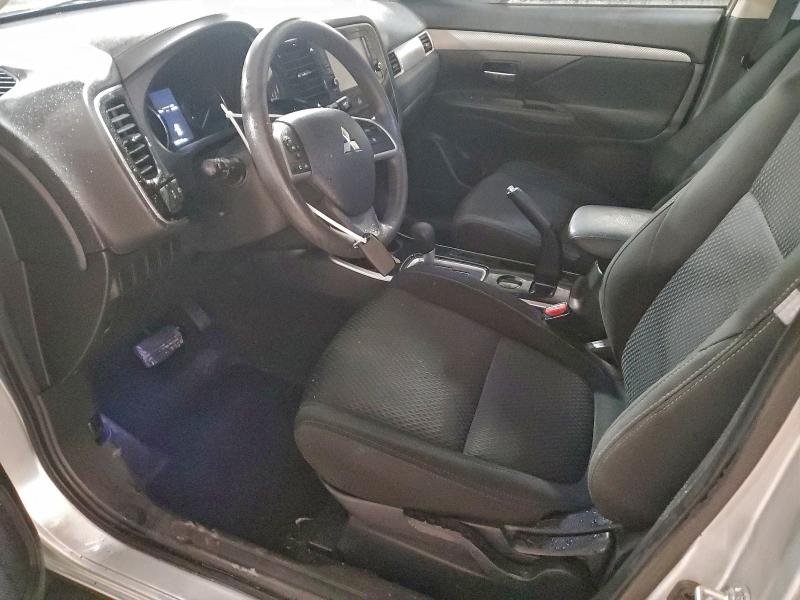 JA4AD2A35JZ002914 - 2018 MITSUBISHI OUTLANDER ES Серебристый фото 7