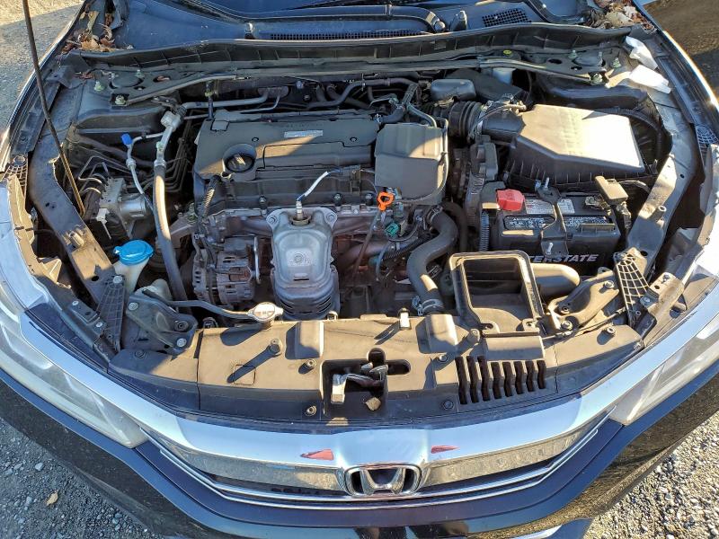 1HGCR2F52HA128264 - 2017 HONDA ACCORD SPORT 黑色 照片 11