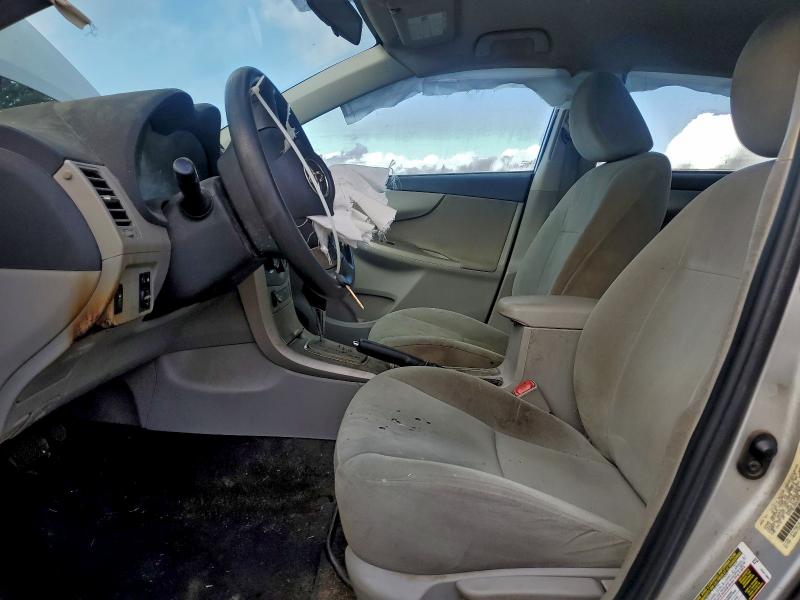 5YFBU4EE2DP127417 - 2013 TOYOTA COROLLA BASE ვერცხლისფერი ფოტო 7