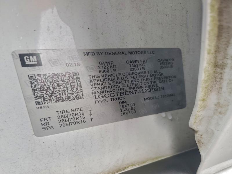 1GCGTBEN7J1239319 - 2018 CHEVROLET COLORADO Beyaz fotoğraf 12