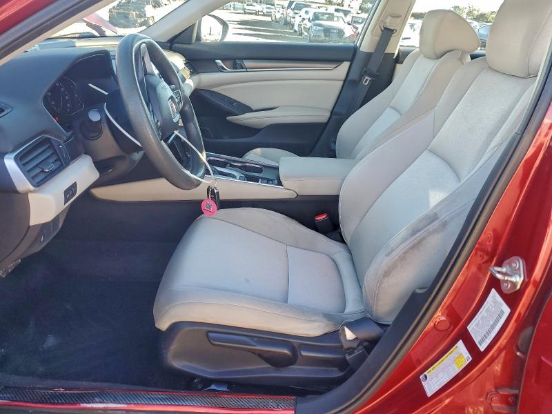 1HGCV1F16KA115057 - 2019 HONDA ACCORD LX Қызыл фото 7